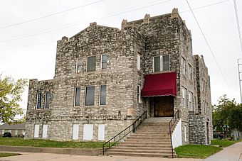340px-The_legendary_The_Church_Studio_in_Tulsa,_Oklahoma_home_to_Leon_Russell's_recording_studio_and_Shelter_Records 340px-The_legendary_The_Church_Studio_in_Tulsa,_Oklahoma_home_to_Leon_Russell's_recording_studio_and_Shelter_Records