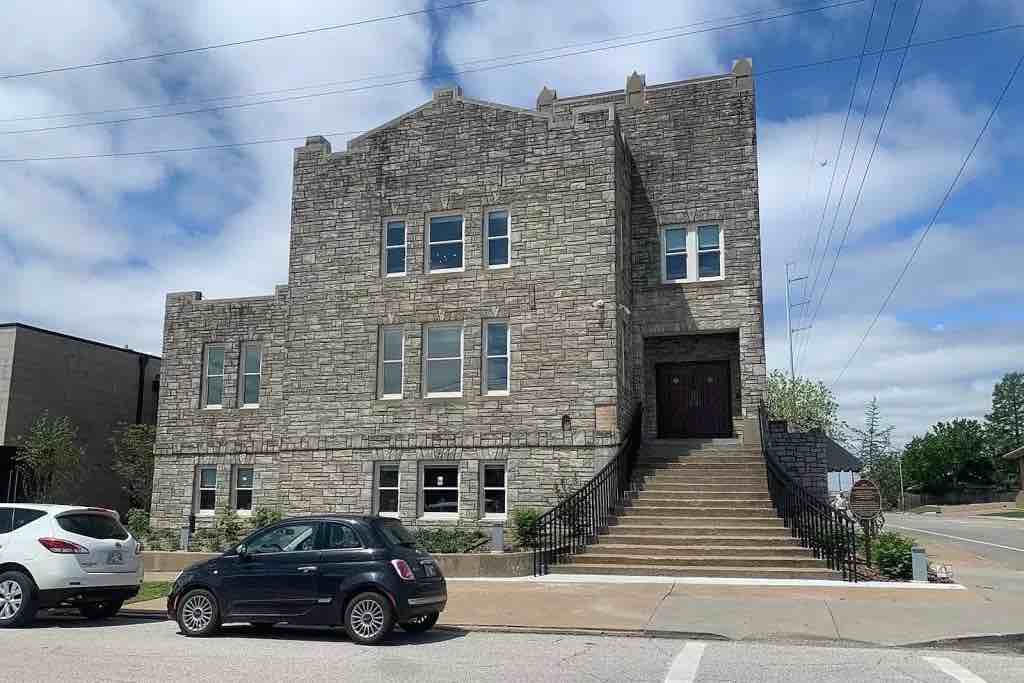 building building