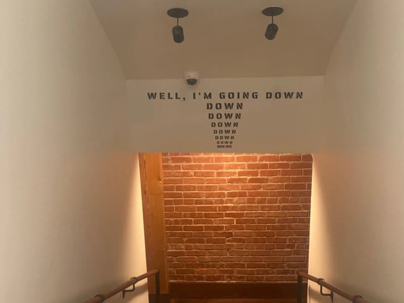 downdown downdown